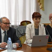 Proiect comun de cercetare în domeniul HIV/SIDA cu universităţi din SUA şi din România